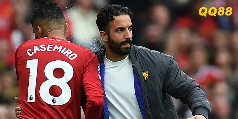 Khoảnh khắc định mệnh: Amorim thay Casemiro, trao cơ hội cho Ugarte tỏa sáng tại Anfield.